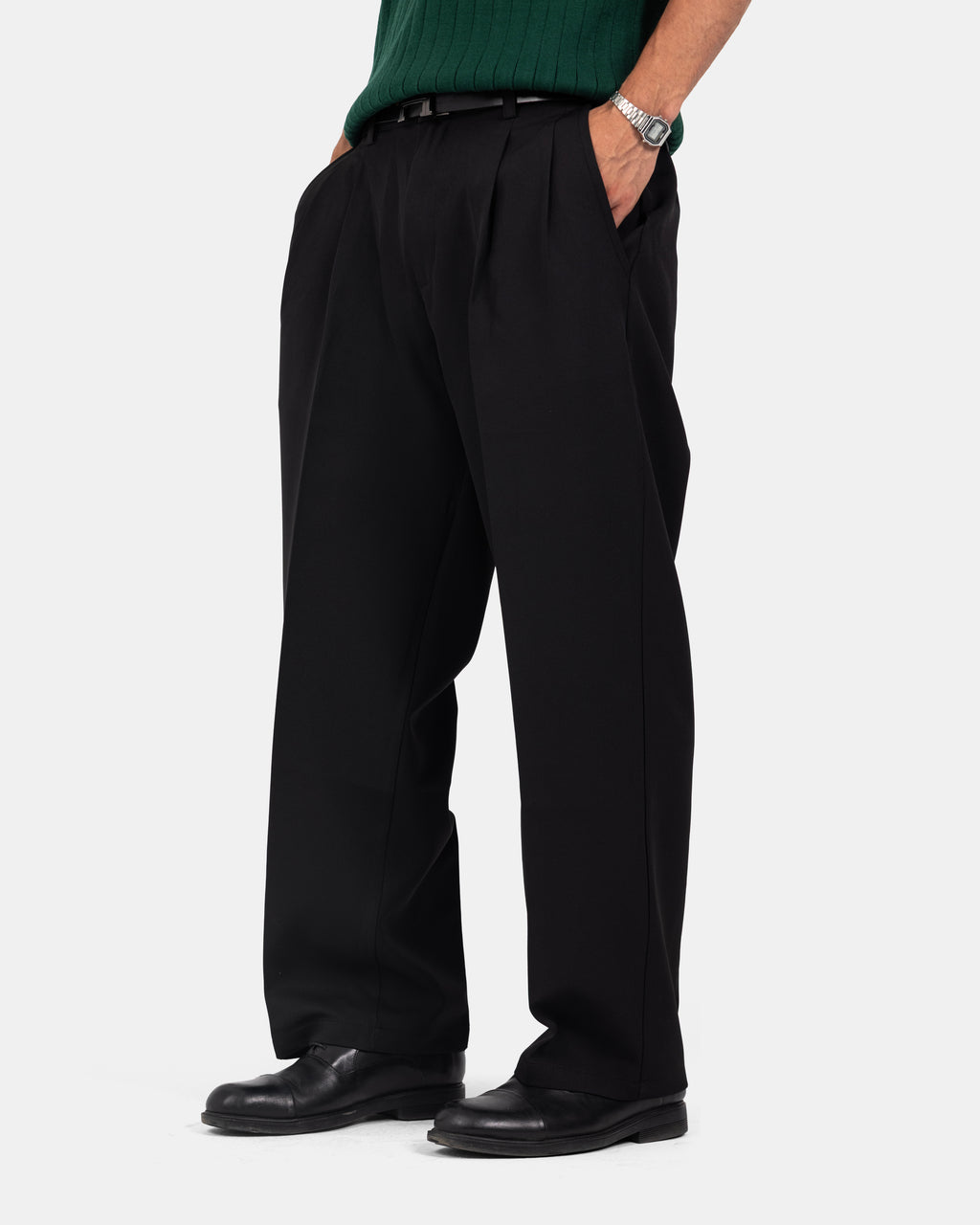 Essential Pleated Trousers — Black